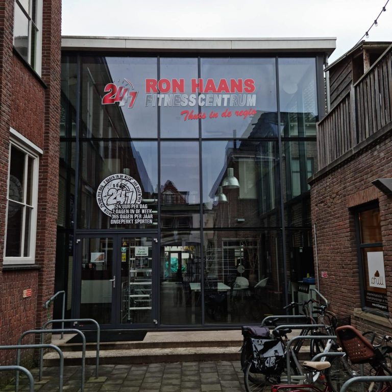 Ron de Haans gevelreclame